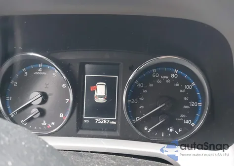 2016 Toyota Rav4 Xle z USA, uszkodzony, nr VIN 2T3WFREV5GW305873